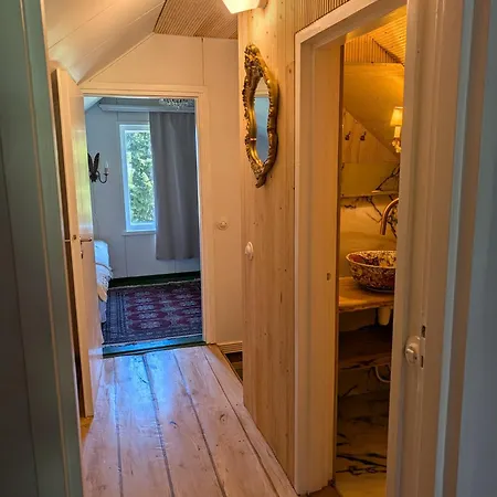 Vaehaehiiden Kartano Konukevi