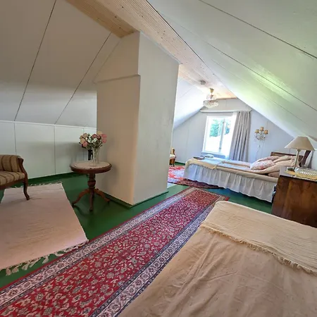 Vaehaehiiden Kartano Konukevi