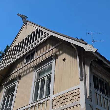 Vaehaehiiden Kartano Konukevi Hämeenlinna